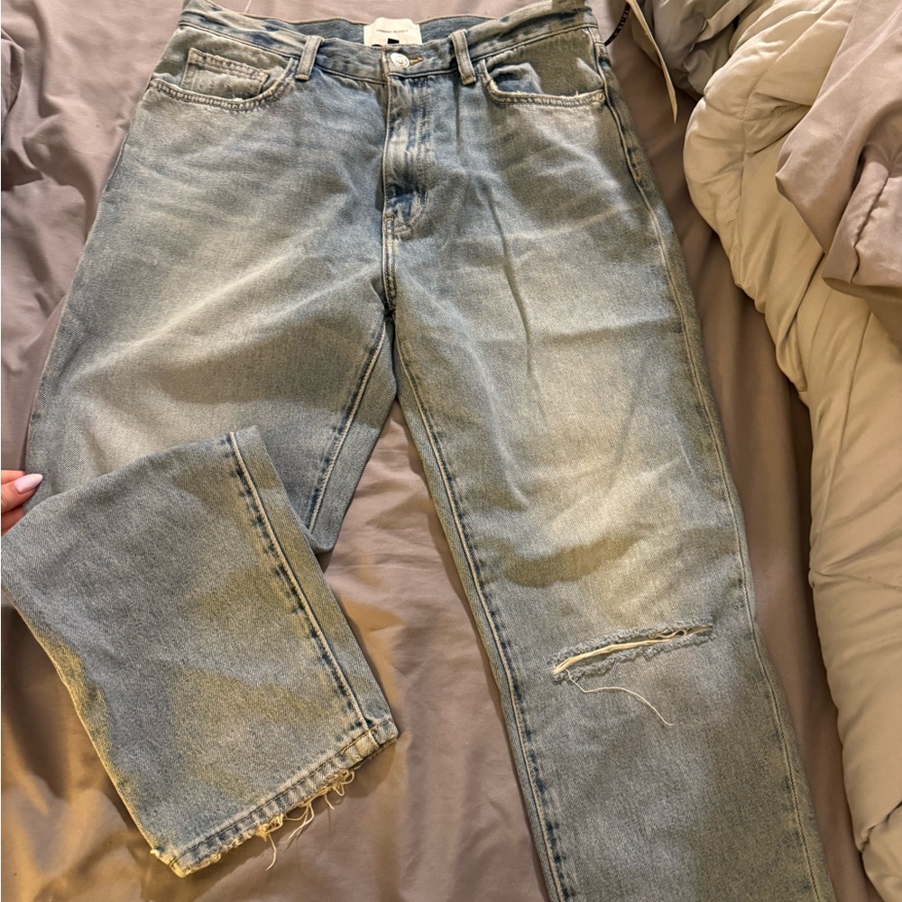 Current/Elliott Women’s Faded Blue Straight Jeans